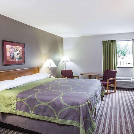 Super 8 By Wyndham Oxford Hotel Exterior foto
