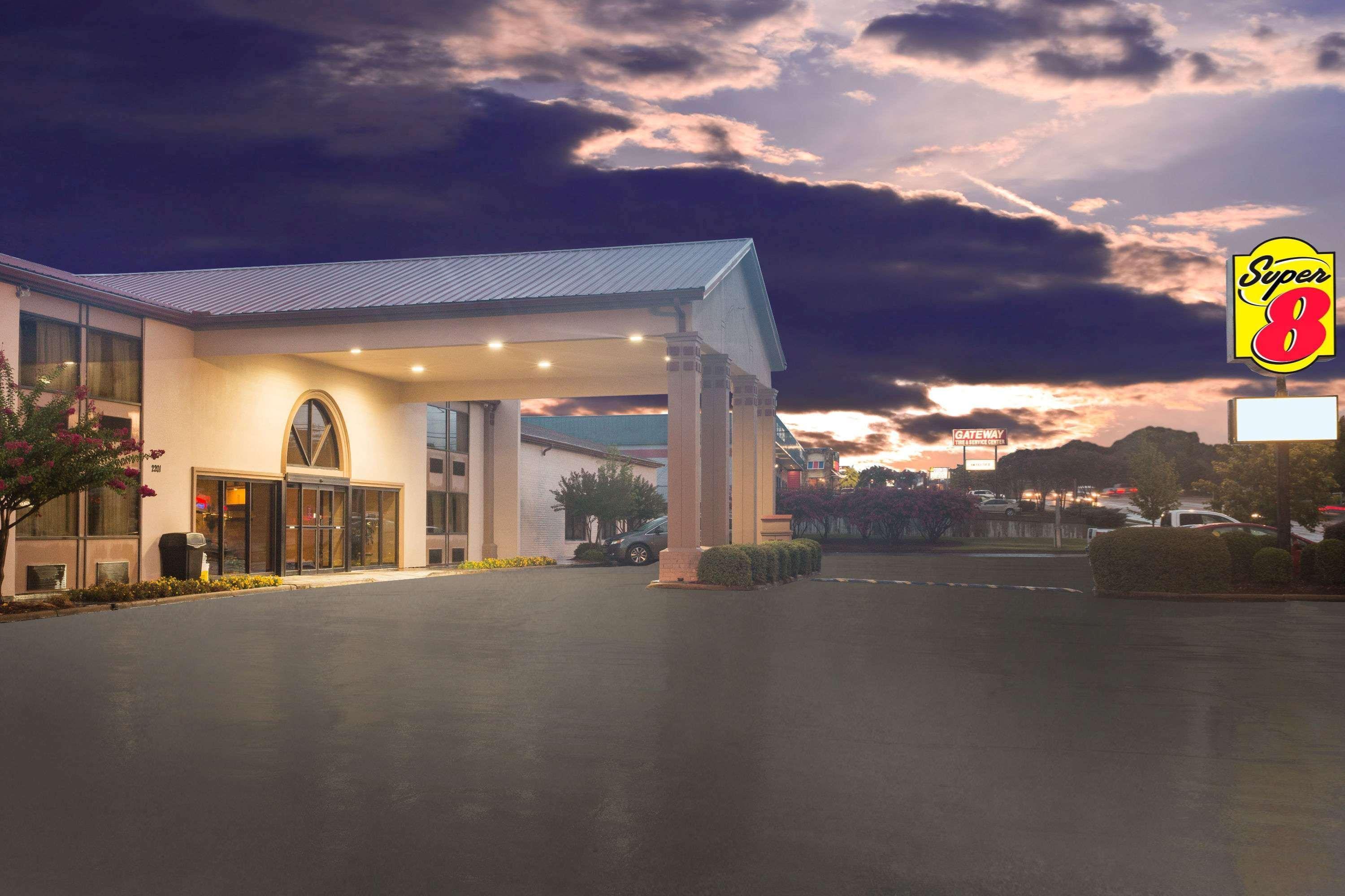 Super 8 By Wyndham Oxford Hotel Exterior foto