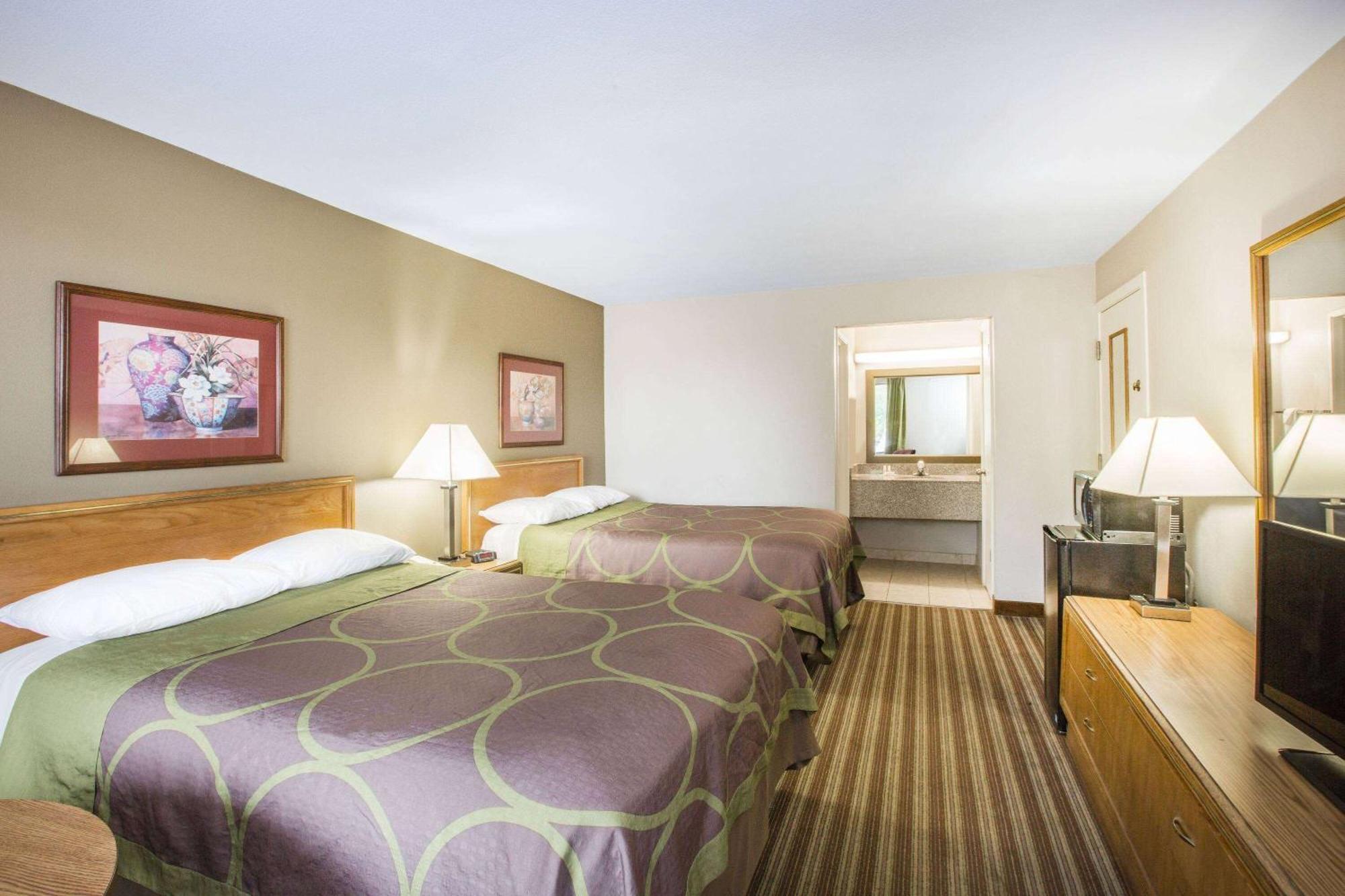 Super 8 By Wyndham Oxford Hotel Exterior foto
